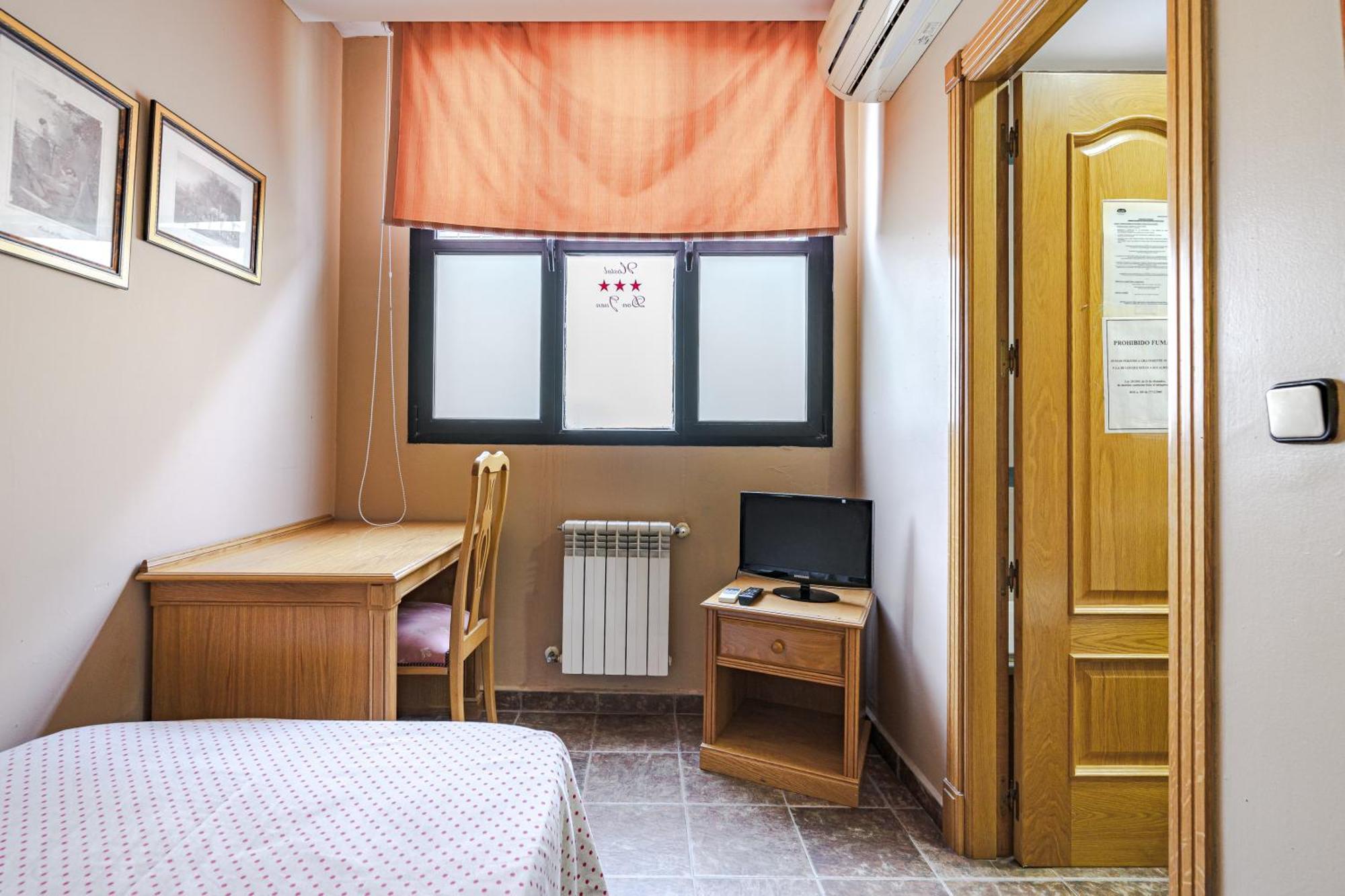Hostal Don Juan Meco Exteriér fotografie